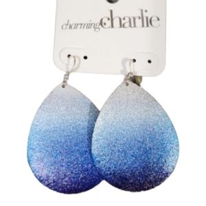 Vintage pear teardrop dangle blue ombre vintage New earrings 6.00 with bundle